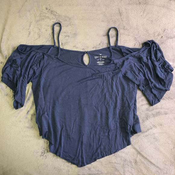 American Eagle Blue Cold Shoulder T-Shirt - Picture 1 of 4